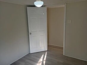 6519 Sandra Dr in Port Richey, FL - Building Photo - Building Photo