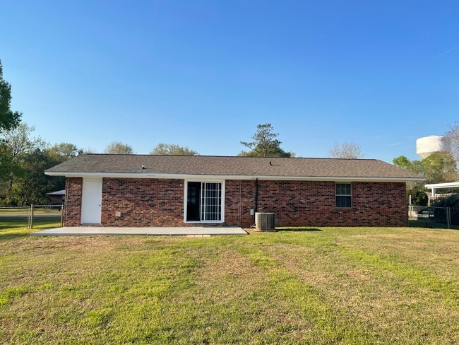 1206 Stephen Ln in Albany, GA - Foto de edificio - Building Photo