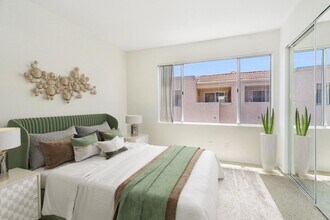 The Terrace in Santa Clarita, CA - Foto de edificio - Building Photo