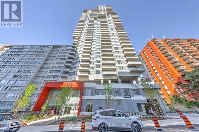 50-2950 Dunfield Ave