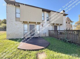 601 Free Rein in Horseshoe Bay, TX - Building Photo