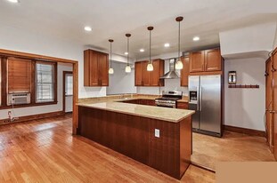 4422 3rd St NW in Washington, DC - Building Photo