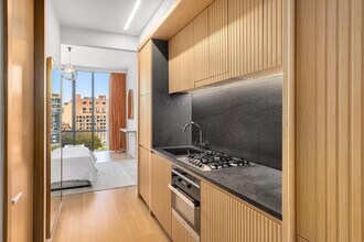 476 Broadway in New York, NY - Building Photo - Building Photo