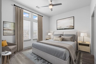Merano Apartments in McKinney, TX - Foto de edificio - Building Photo