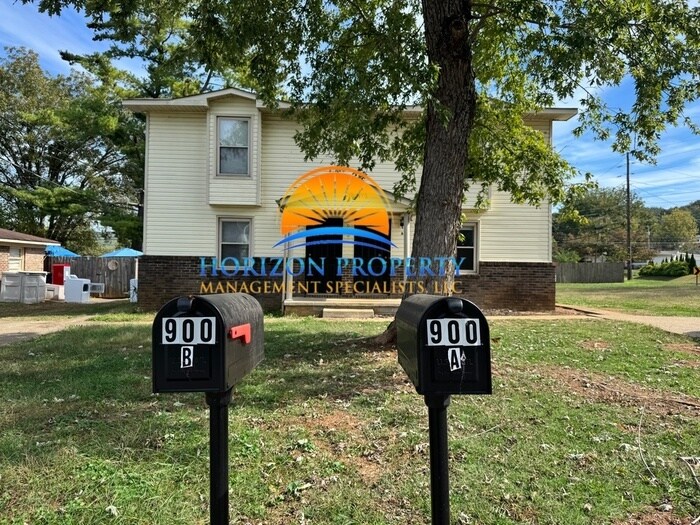 900 Stevens Ct NE in Huntsville, AL - Building Photo