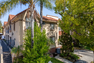 1245 Orange Grove Ave in Glendale, CA - Building Photo - Building Photo