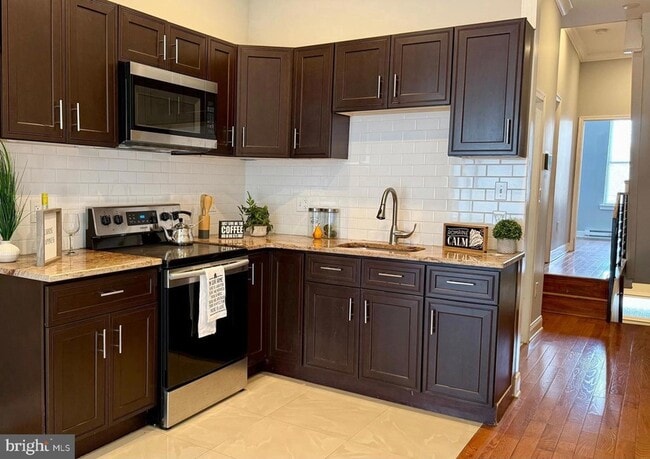 property at 2225 N 16th St