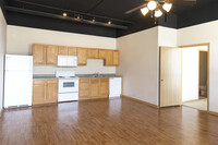 West Towne Apartments photo'