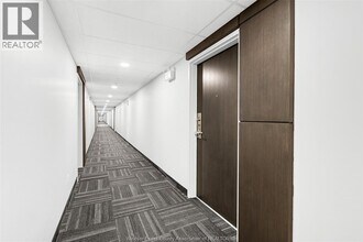 2600 Sandwich W Pkwy in Lasalle, ON - Building Photo - Building Photo