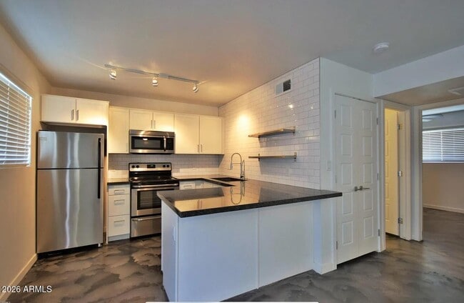 4231 N 27th St in Phoenix, AZ - Building Photo - Building Photo