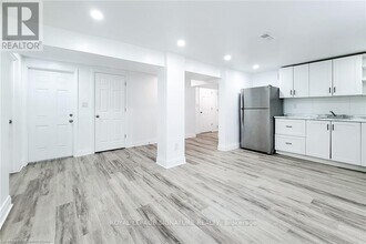 265 W 19th St in Hamilton, ON - Building Photo - Building Photo