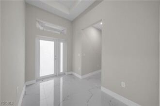 543 McArthur Blvd in Lehigh Acres, FL - Building Photo - Building Photo