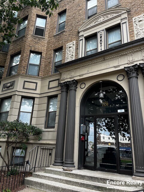 1156 Commonwealth Ave in Boston, MA - Building Photo
