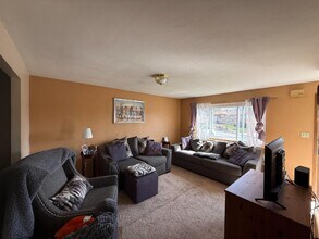 29 Samoa Dr in Pittsburgh, PA - Building Photo - Building Photo