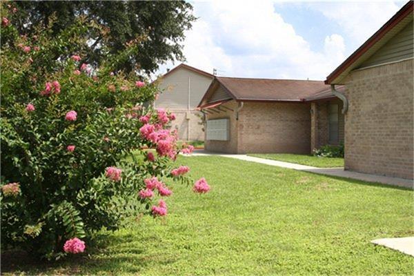 property at 1301 S Tyler St