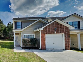 360 Dressage Ct in Riverdale, GA - Building Photo