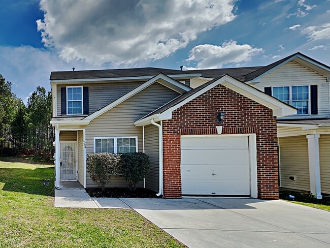 property at 360 Dressage Ct