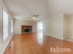 447 Kent Ln, Unit 2801 in Douglasville, GA - Building Photo - Building Photo