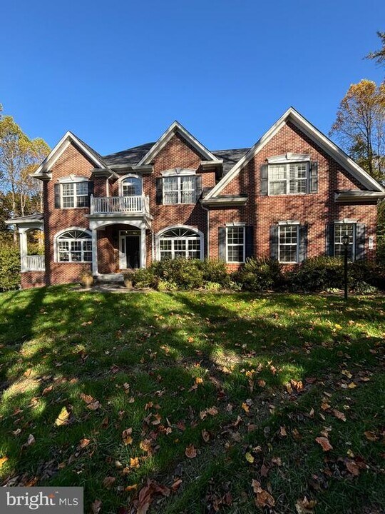 690 Good Shepherd Way in Owings, MD - Building Photo