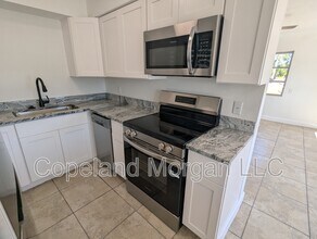 4525 29th Ave S in Gulfport, FL - Building Photo - Building Photo