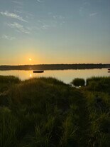 21 Wallis Ave, Unit 1 in Barrington, RI - Building Photo