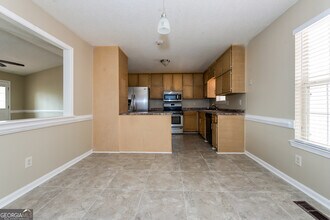 205 Briarpatch Ct in Stockbridge, GA - Building Photo - Building Photo