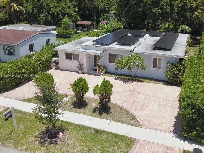 property at 85 NW 126th St