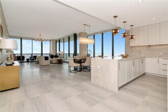 2912 W Santiago St in Tampa, FL - Foto de edificio - Building Photo