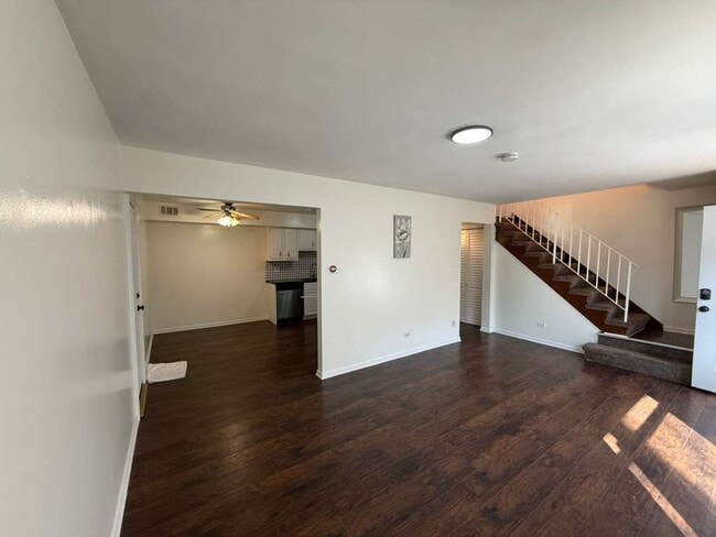 1945 Hancock Dr in Hoffman Estates, IL - Building Photo - Building Photo