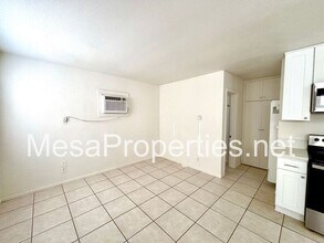 26650 Josma Rd in Apple Valley, CA - Building Photo - Building Photo