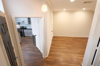 4914 Maxie St in Houston, TX - Building Photo - Building Photo