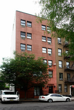 424 W 49th St in New York, NY - Building Photo - Building Photo