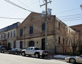 1809-1813 E Franklin St in Richmond, VA - Building Photo
