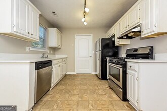 201 Misty Ridge Trail in Stockbridge, GA - Building Photo - Building Photo