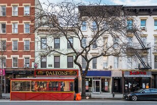 611 9th Ave in New York, NY - Building Photo