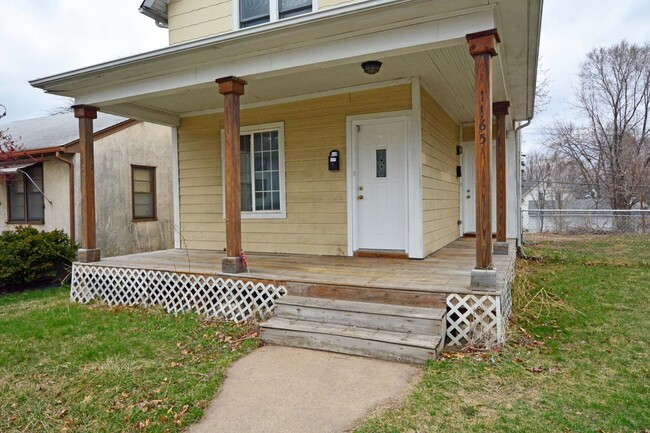 1165 Minnehaha Ave E in St. Paul, MN - Foto de edificio - Building Photo