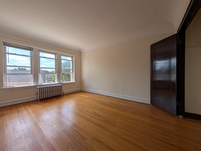 property at 2948 N Albany Ave