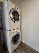 11231 Briar Forest Dr in Houston, TX - Building Photo - Building Photo