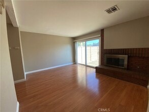20130 Village Green Dr in Lakewood, CA - Building Photo - Building Photo