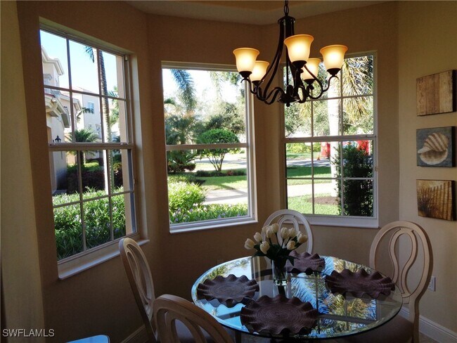 property at 562 Avellino Isles Cir