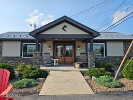 341 N Market St in Elysburg, PA - Building Photo