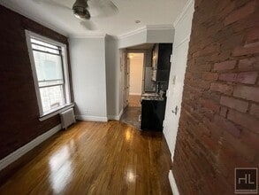 East 13th Street in New York, NY - Building Photo - Building Photo