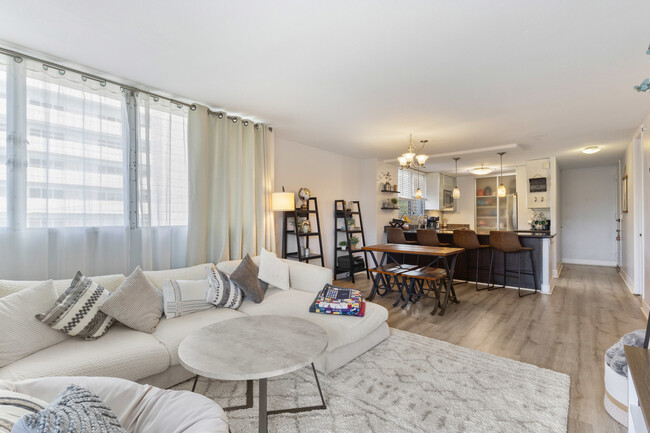 1515 Ward Ave in Honolulu, HI - Building Photo - Building Photo