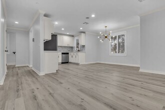 26404 S Vermont Ave in Los Angeles, CA - Building Photo - Building Photo