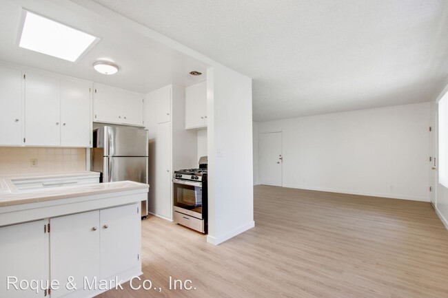 420 Hill St in Santa Monica, CA - Foto de edificio - Building Photo