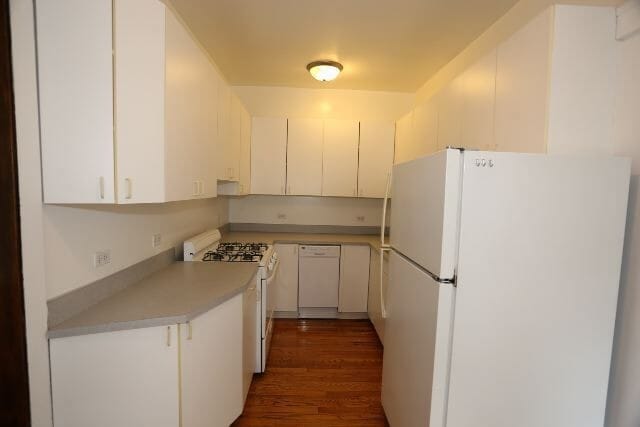 830 W Waveland Ave in Chicago, IL - Building Photo - Building Photo