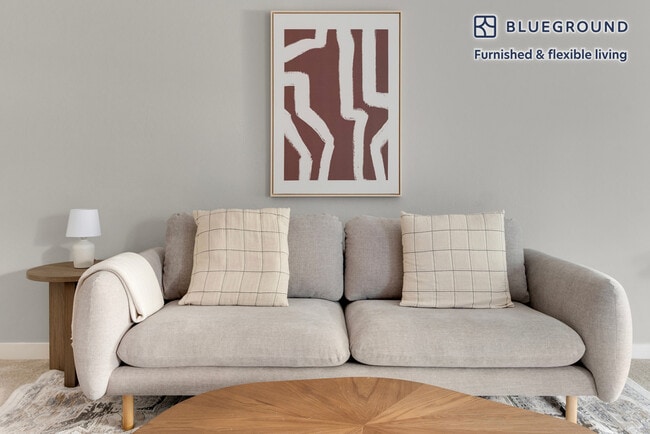 2721 Midtown Ct in Palo Alto, CA - Building Photo - Building Photo