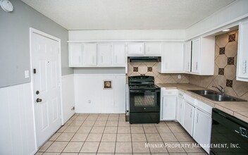 2302 40th St in Lubbock, TX - Building Photo - Building Photo