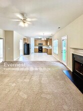 208 Trevor Ridge Dr in Holly Springs, NC - Building Photo - Building Photo