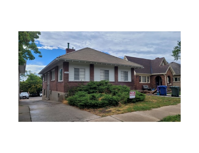property at 346 S University St